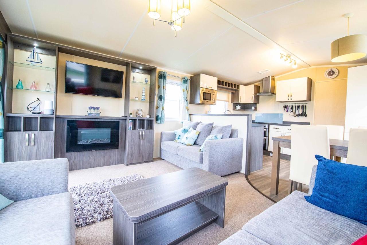 Big Skies Platinum Plus Holiday Home With Wifi, Netflix, Dishwasher, Decking Camber Esterno foto