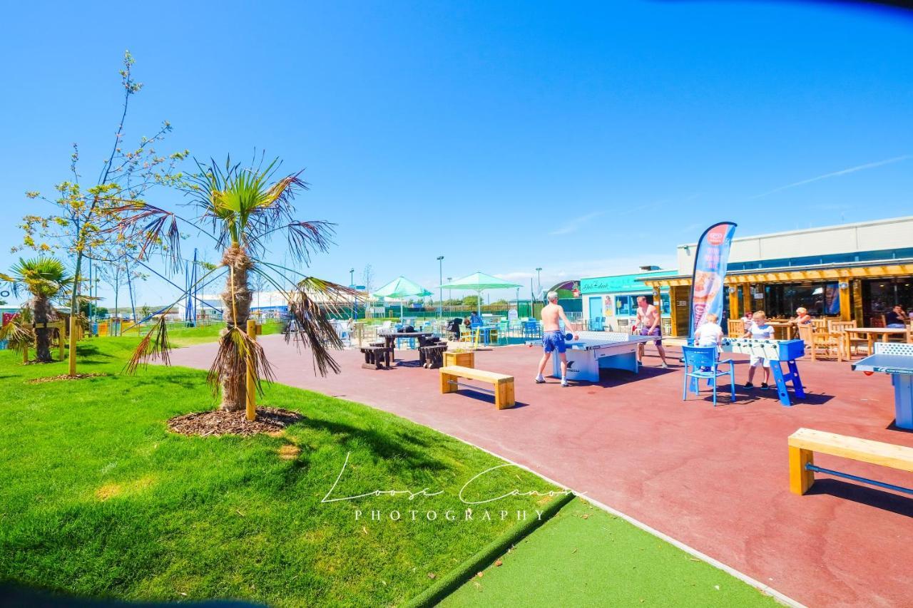 Big Skies Platinum Plus Holiday Home With Wifi, Netflix, Dishwasher, Decking Camber Esterno foto